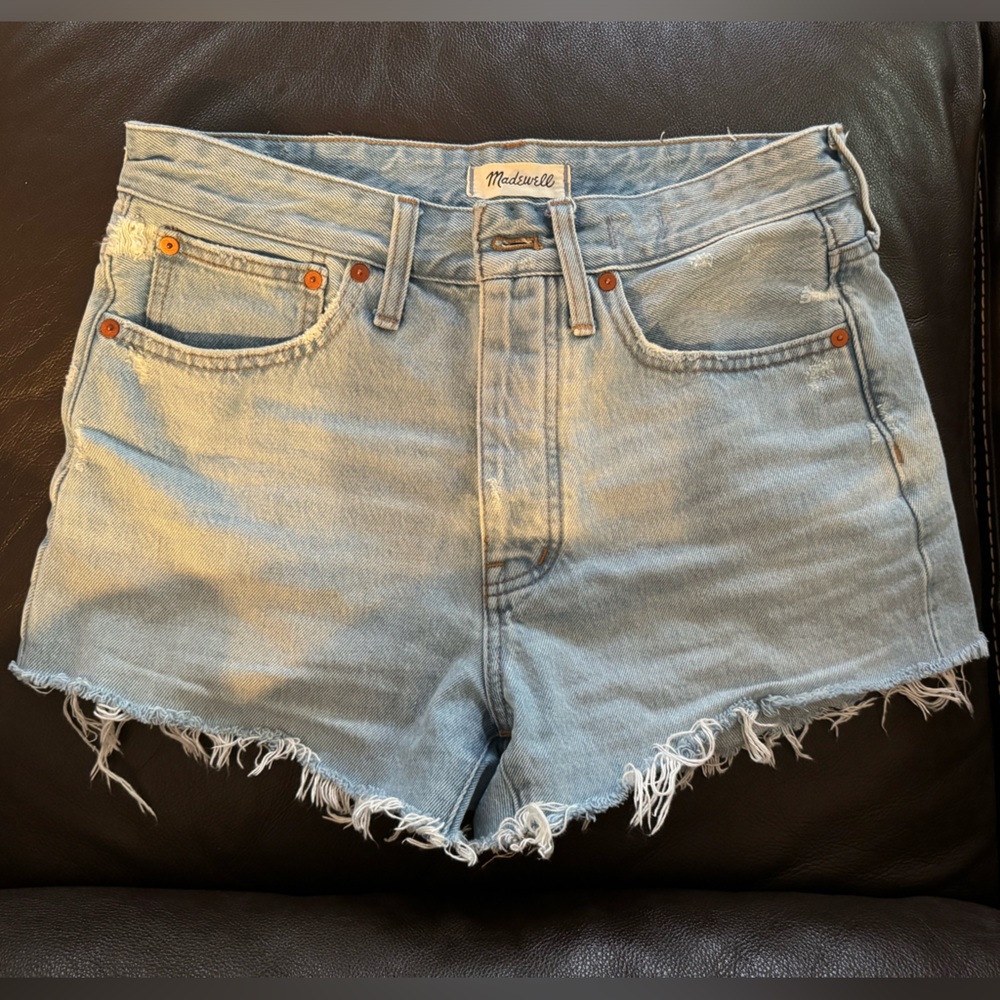 Light wash madewell jeans